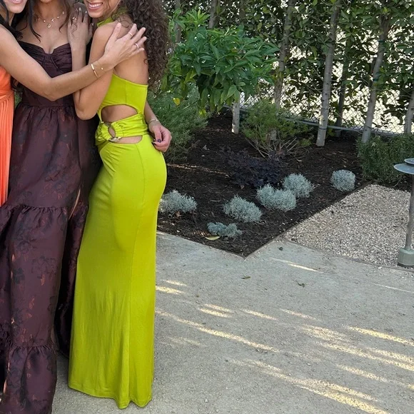 NBD (REVOLVE) The Evanna Gown in green (Wedding guest dress) - Picture 5 of 7